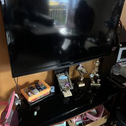 Toshiba Tv With Stand 