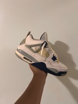 Jordan 4 Midnight Navy