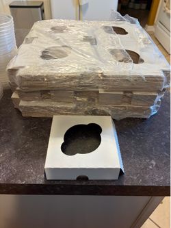 Baking containers