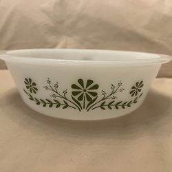 Vintage Glass bake 2 Casserole Dish J514 White With Green Flowers