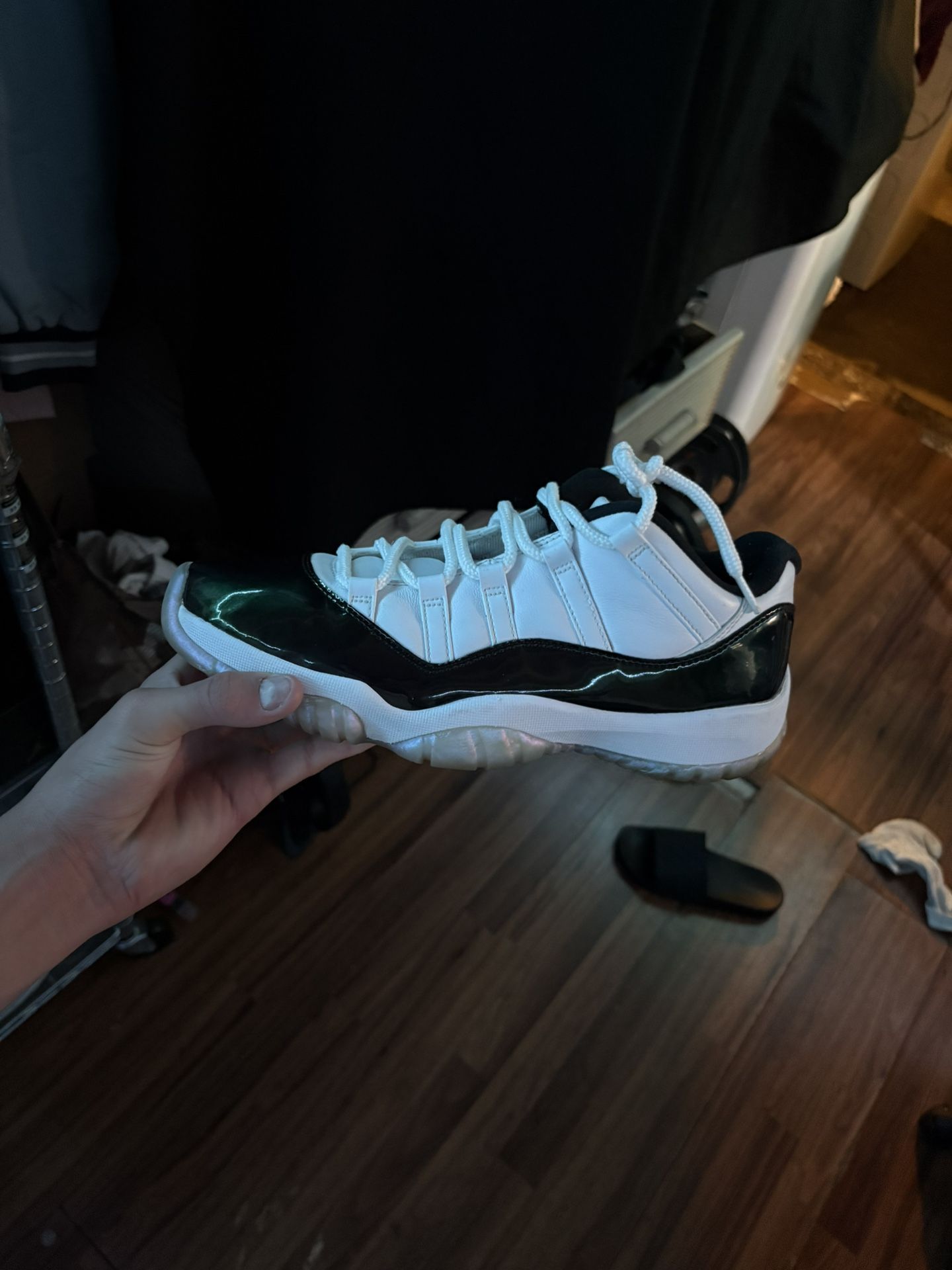 Jordan 11 Emerald