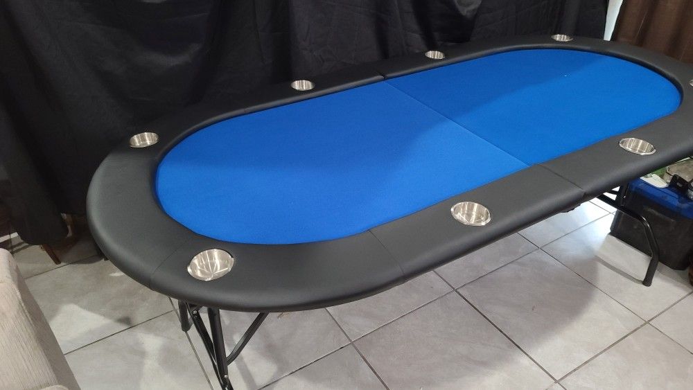 Poker Table