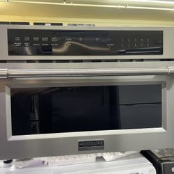 Frigidaire Professional Convectional Built In Microwave 