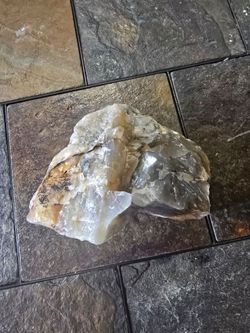 A giant raw agate about 3-4 pounds