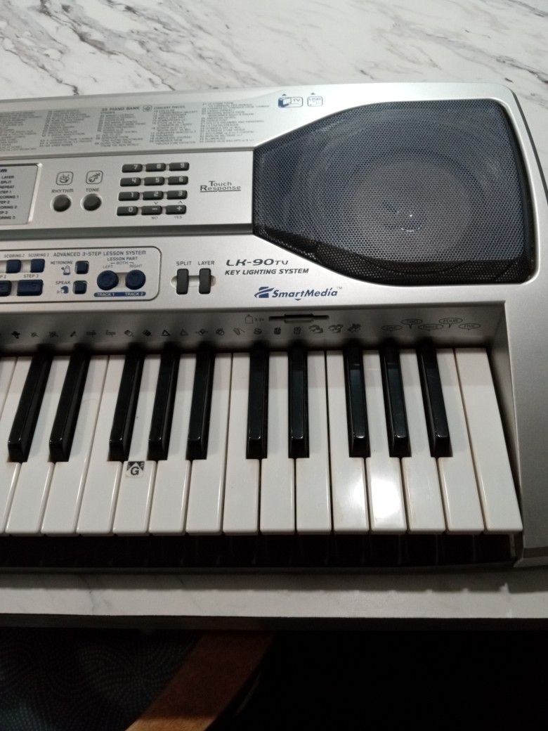 Casio LK-90tv Keyboard Organ / Piano