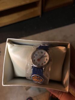 Kids watch new