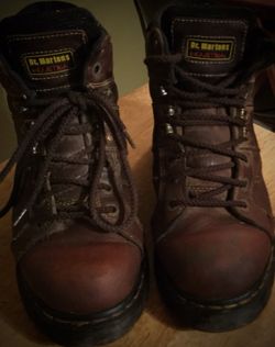 Men or Ladies Dr Martens Steel Toed Boots