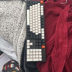 Keychron keyboard - Wired