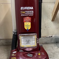 Eureka The Boss Smartvac