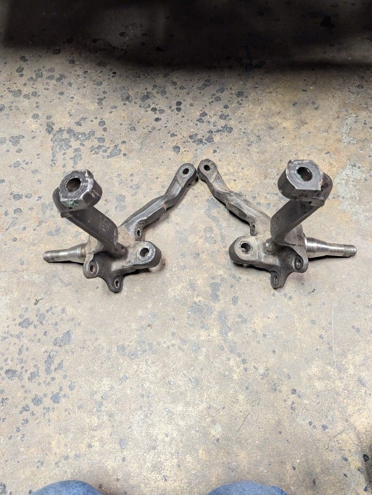 1967 Mustang Spindles