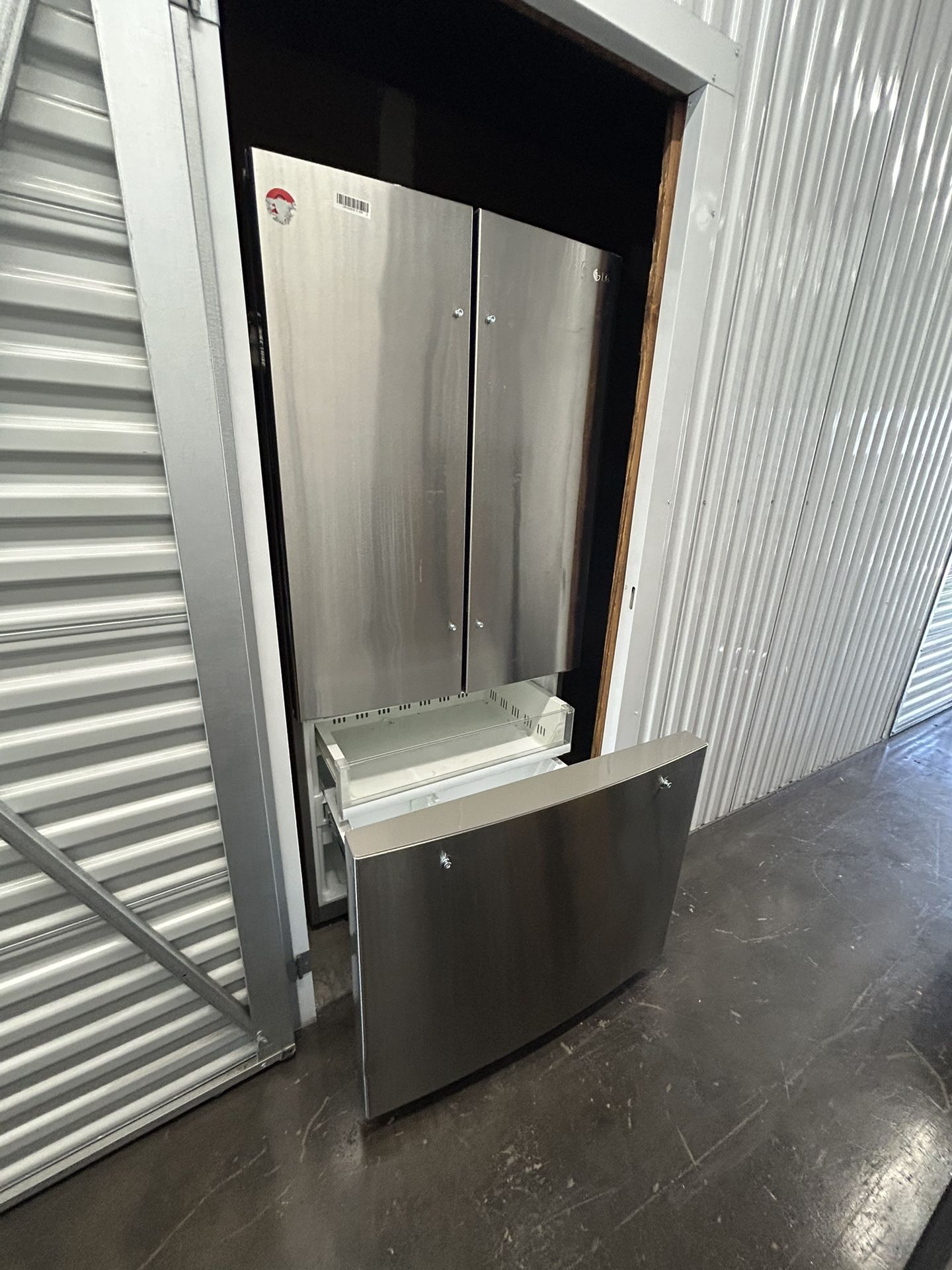 LG French Door Refrigerator 
