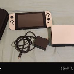 I am selling Nintendo Switch V1 with Magic 