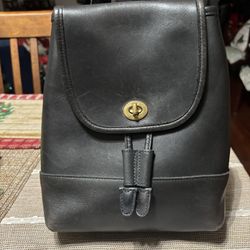 Vintage Coach Black Leather Daypack 9960 Turnlock Drawstring 