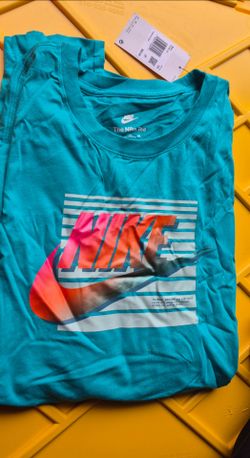 New 3x mens nike shirt