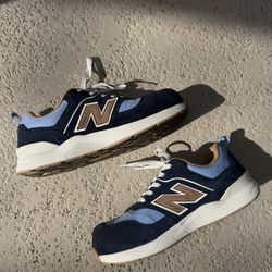 Men’s New Balance “Elite Lite” Size 9.5