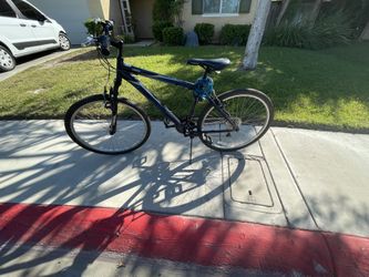 Mongoose Camrock Bike