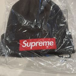 New Era Supreme box Logo Beanie Brown FW 2022