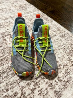 Adidas Size 4