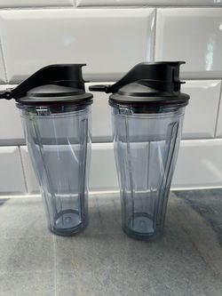 Vitamix blending cups