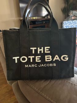 The tote bag  (Marc Jacobs ).       $40