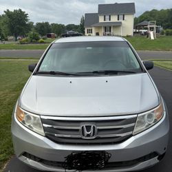 Minivan 