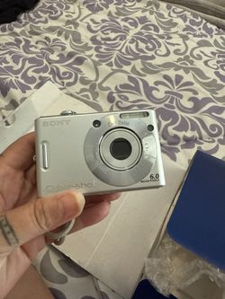 Sony 6.0 Mega Pixels