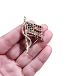 Vintage Silver Toned Patriotic Bling American Flag Pin - Missing Red Gem