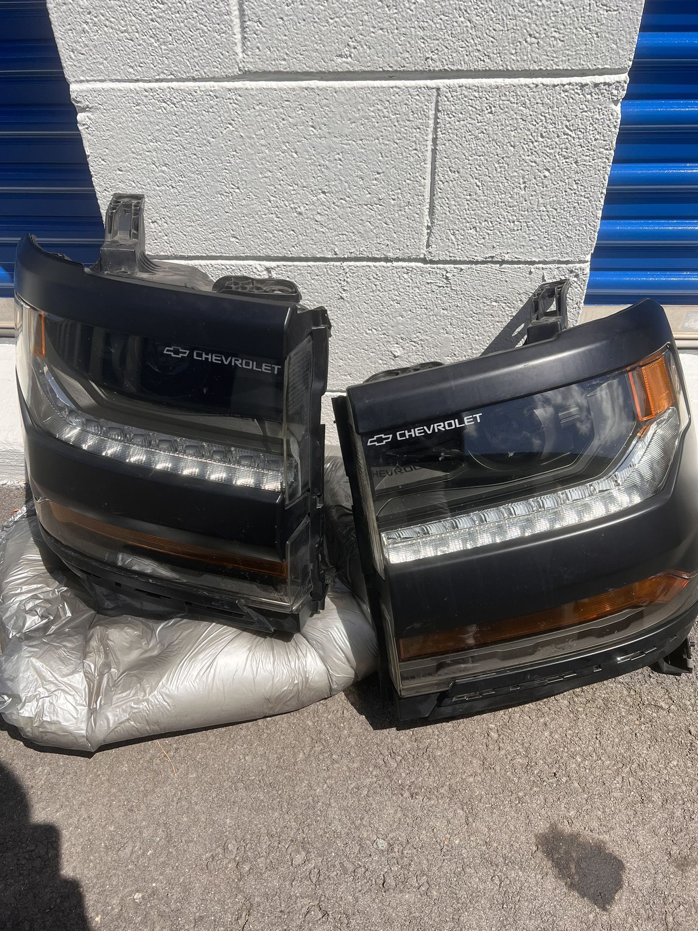 2016-2018 Chevy Silverado Headlights. Slightly Used