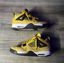 Air Jordan 4 Retro 'Lightning' 2021