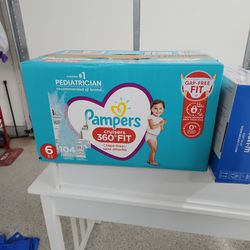 Diapers 104 Pampers Cruisers Size 6