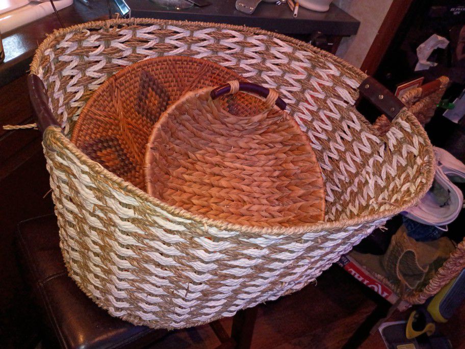 3 Like New Wicker Baskets 1 Large Laundry,Table Centerpiece And A Regular Basket All In Like New Cond 