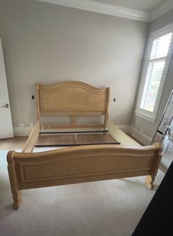 Queen Size Solid Wood Bed Frame – Like New