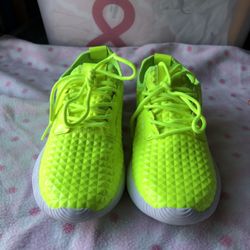 Roxy Rose Fluorescent Leather Sneakers 