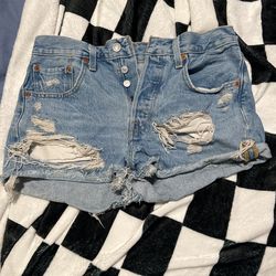 501 Levi Shorts