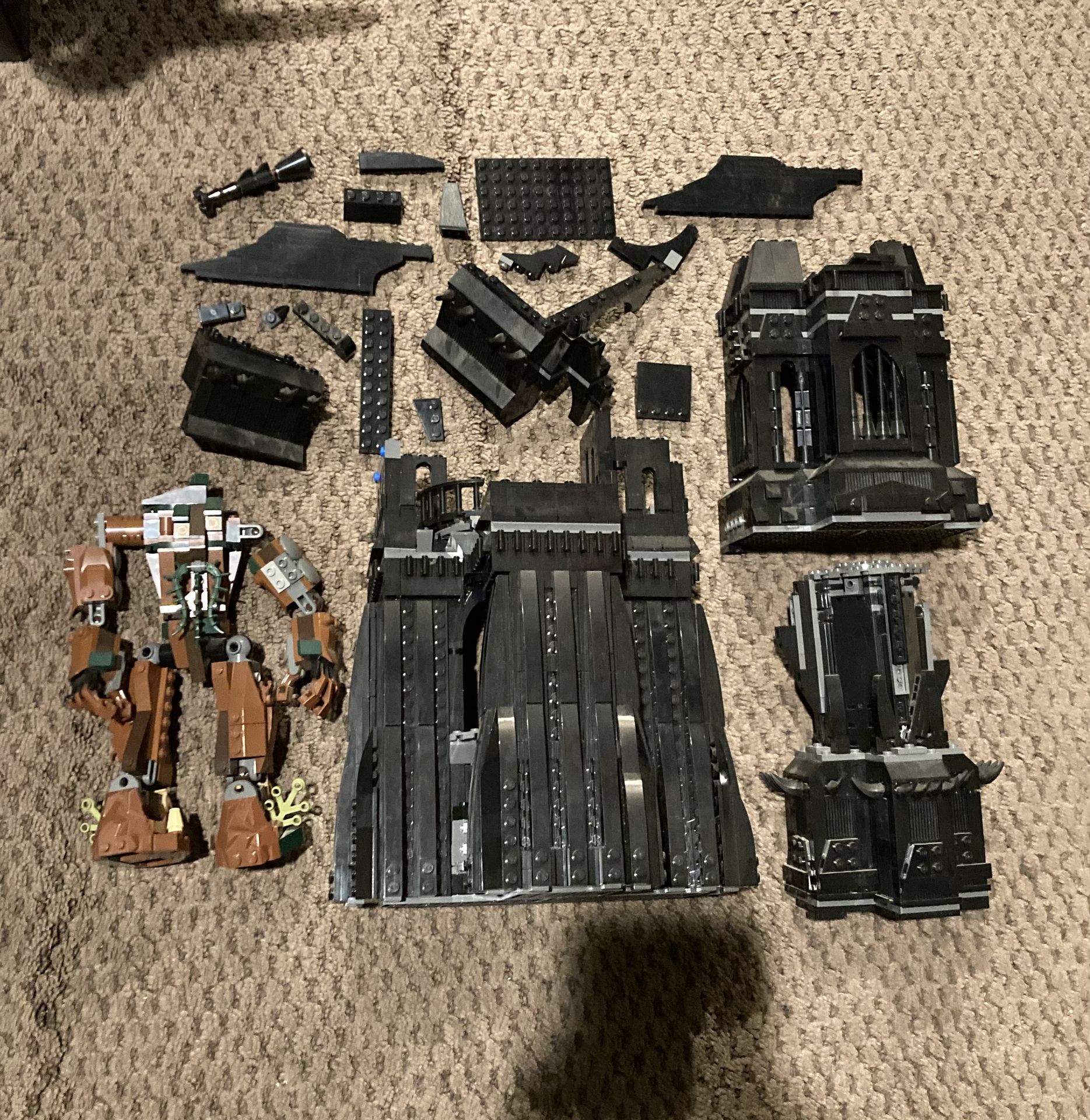 LEGO the Lord of the Rings: Tower of Orthanc & Treebeard (10237)