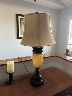 Table lamp