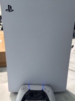 PS5 Digital Edition + Controller – Good Condition