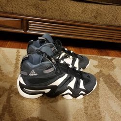 Men's Adidas Crazy 8 Basketball Shoes Size 8.5, 9.5, & 10 Available