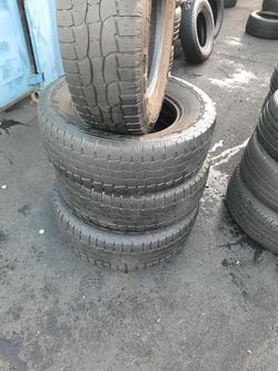 Set of 4 used tires LT 275/70/18
