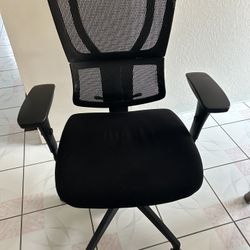 SPS 1500 TIM MULTIFUNCTIONAL MESH ERGONOMIC CHAIR 