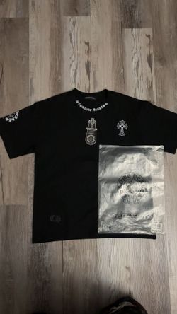 Black Chrome tee size medium