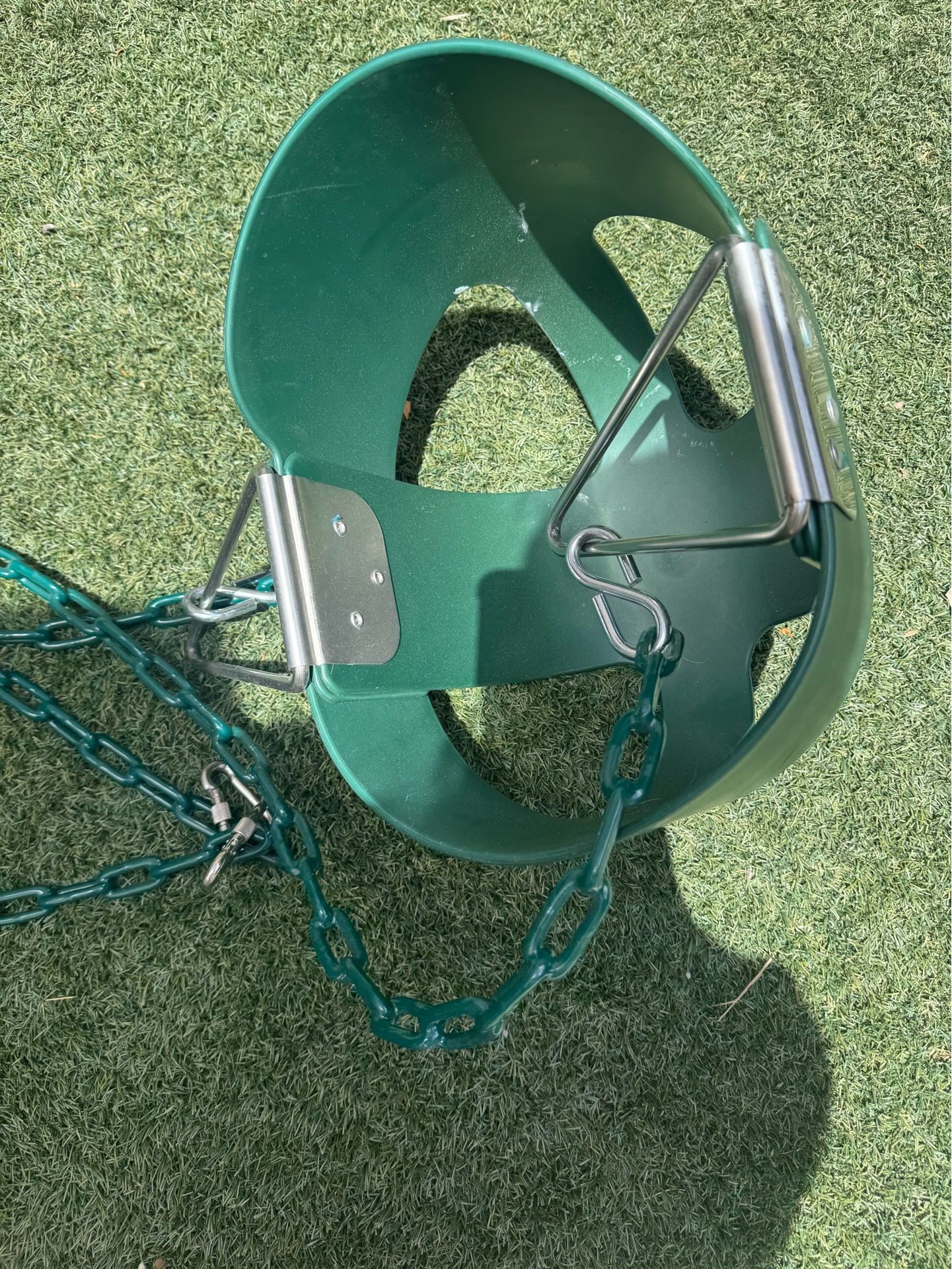 Kids swing