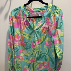 Lilly Pullitzer Blouse! Perfect Condition !