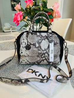 Amazing New with Tags Dkny Fashion Bag Original Rare