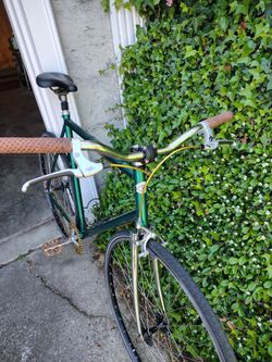 Green single speed custom bike