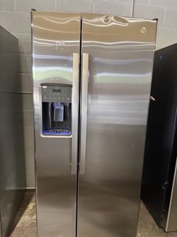 GE 23.0 Cu. Ft. Side-By-Side Refrigerator