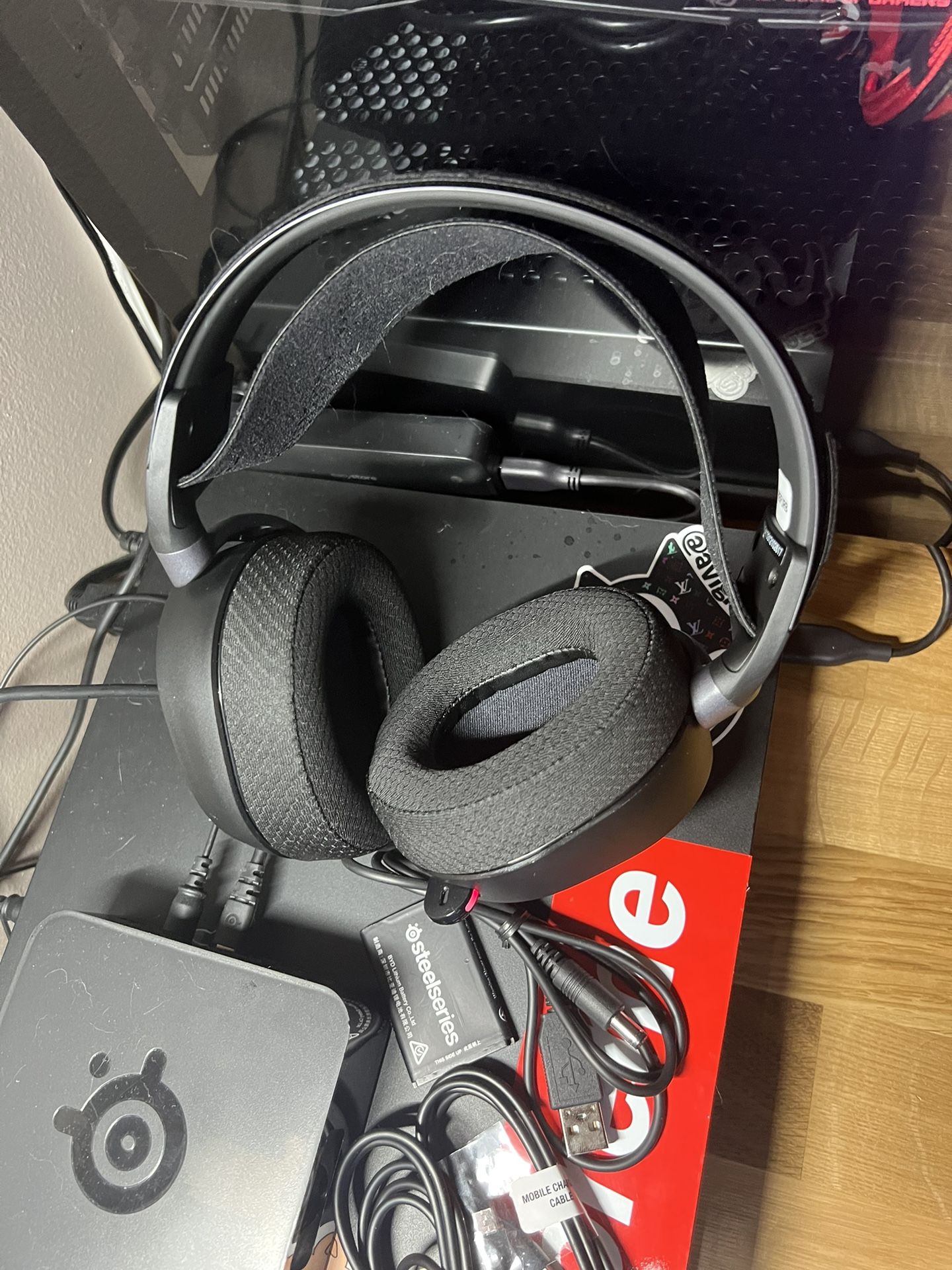 Steelseries Arctis Pro Wireless
