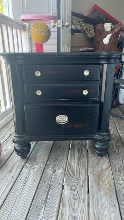 Night Stand Black