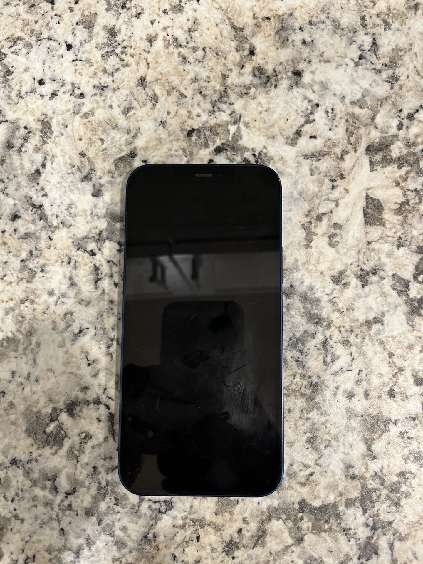 iPhone 12 Blue