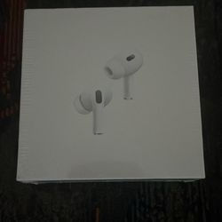 AirPods Pro's 2 Gen Type C Charging 